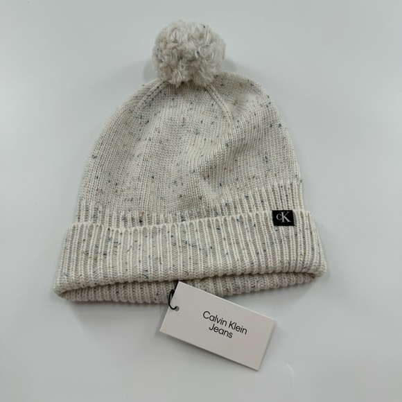 Calvin Klein Accessories - Calvin Klein White Speckled Pom Beanie – NWT